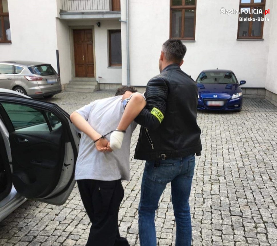 Awantura w hostelu. Ukrainiec zaatakował kolegę nożem. Napastnik aresztowany
