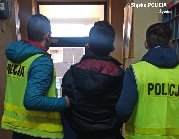 Areszt dla 25-latka ze Słowacji za napad na stacji i nie tylko