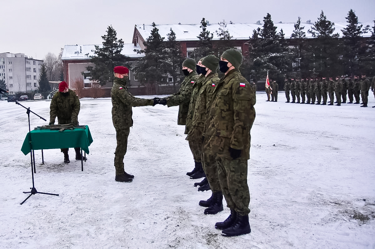 Żołnierze z bielskiego batalionu dostali broń